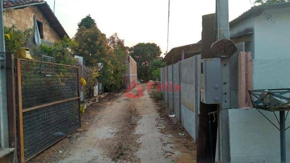 Chácara à venda com 3 quartos, 155m² - Foto 2