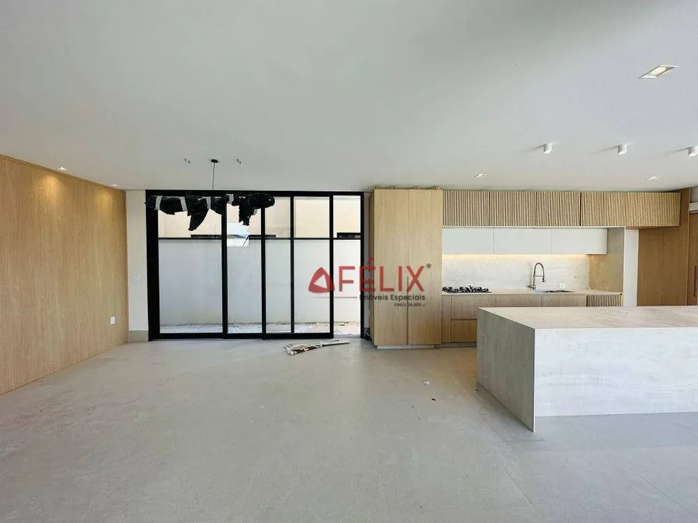 Sobrado, 3 quartos, 305 m² - Foto 6