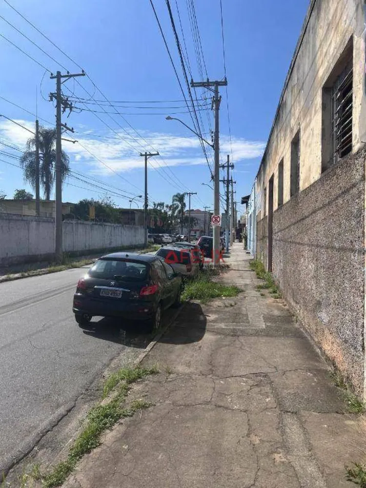 Depósito-Galpão, 2097 m² - Foto 1