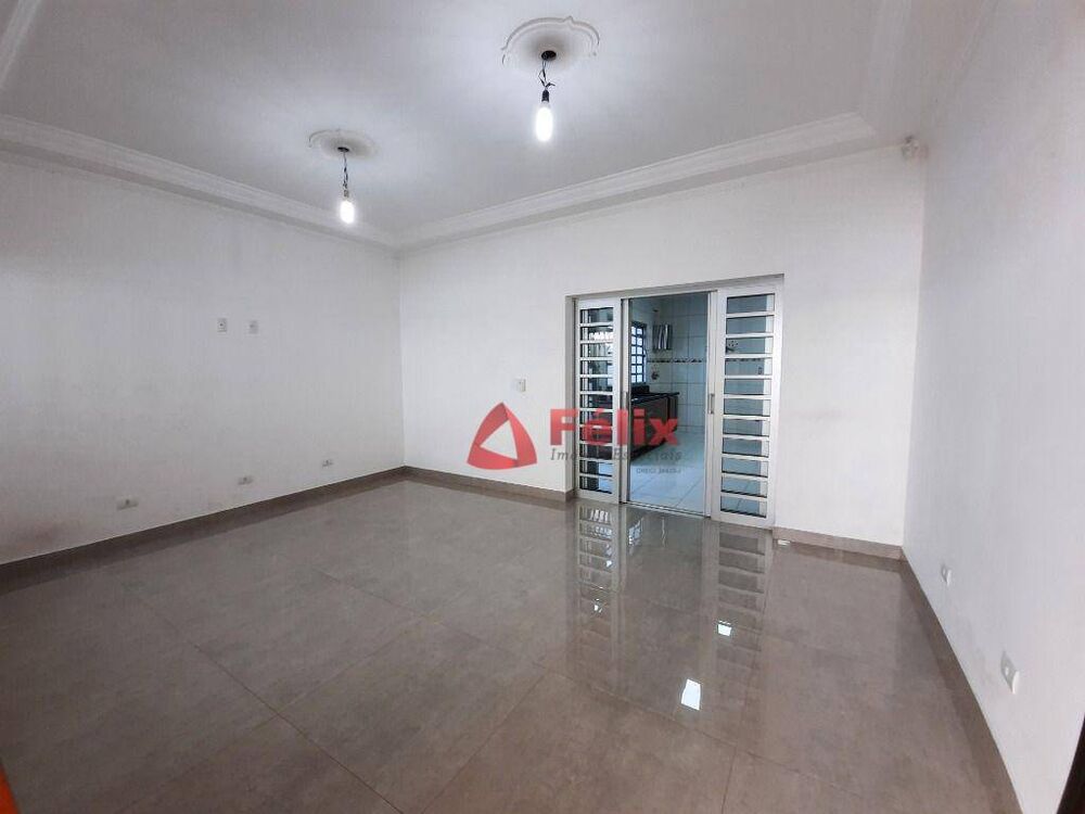 Casa, 3 quartos, 254 m² - Foto 24