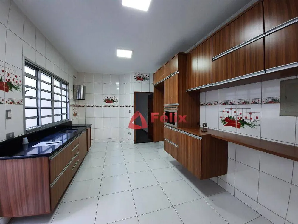 Casa, 3 quartos, 254 m² - Foto 7
