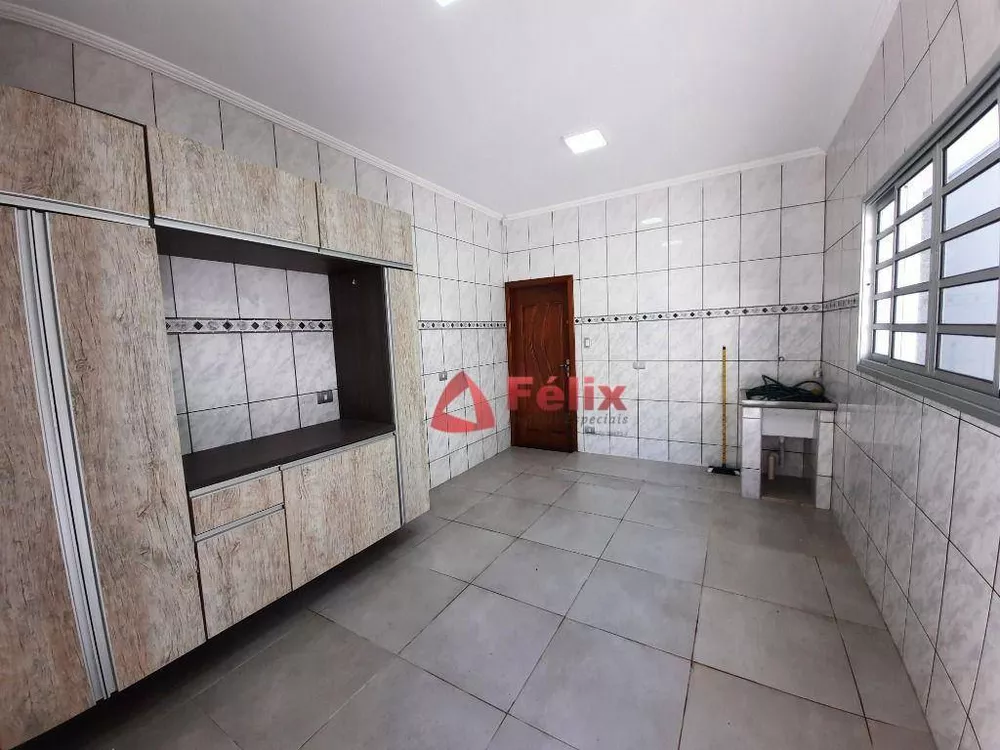 Casa, 3 quartos, 254 m² - Foto 6