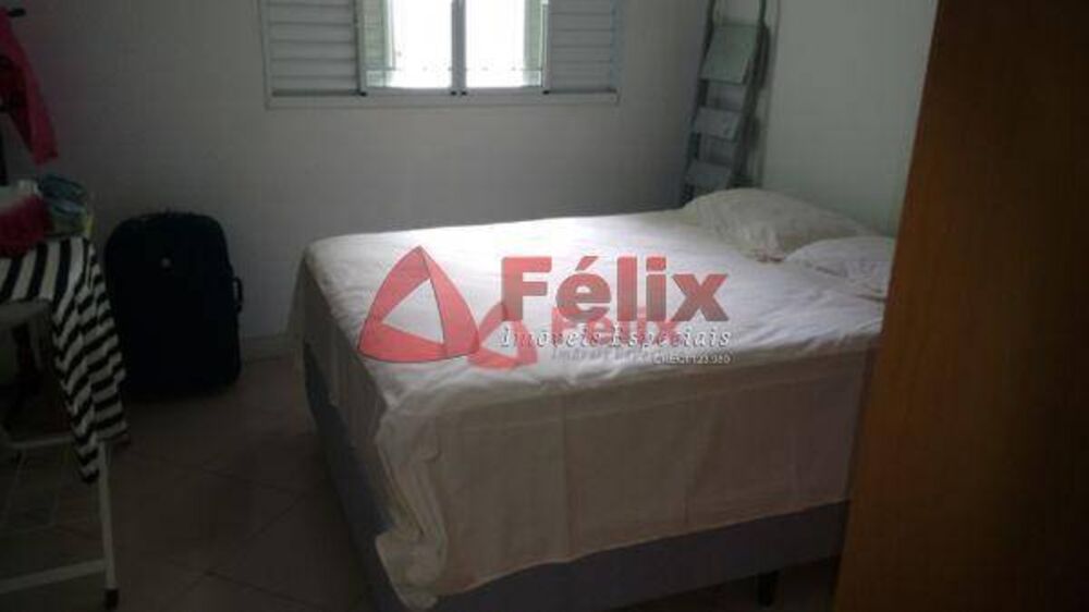 Casa, 5 quartos, 260 m² - Foto 11