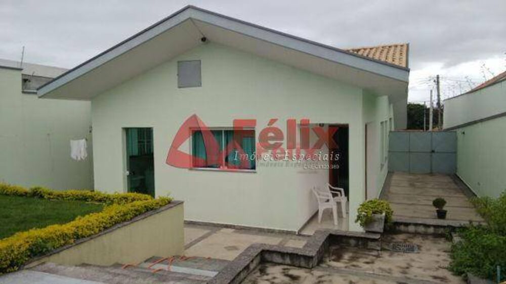 Casa, 5 quartos, 260 m² - Foto 2