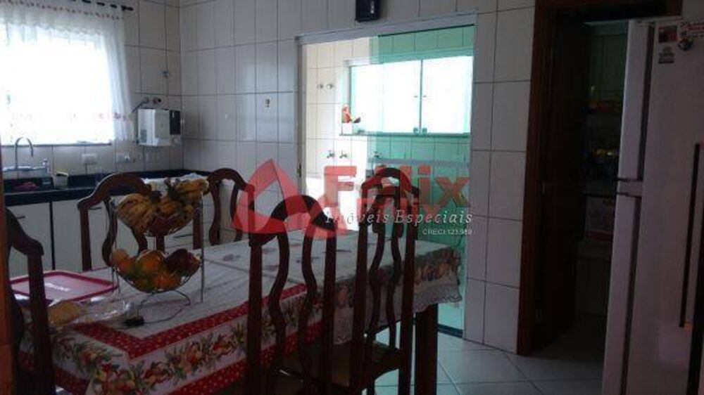 Casa, 5 quartos, 260 m² - Foto 8