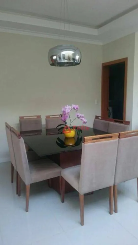 Sobrado, 3 quartos, 250 m² - Foto 8