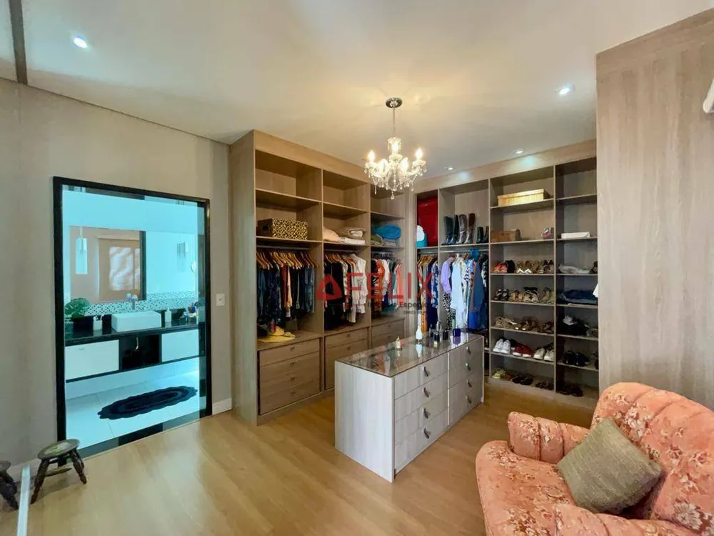 Casa, 4 quartos, 350 m² - Foto 12