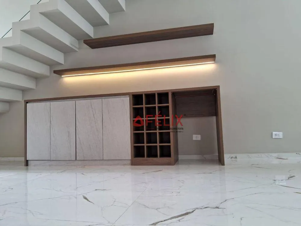 Sobrado, 4 quartos, 252 m² - Foto 1
