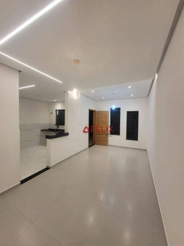 Casa, 3 quartos, 90 m² - Foto 2