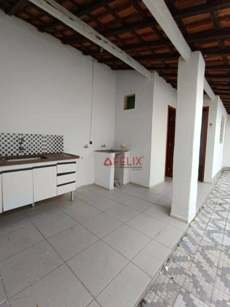 Casa, 3 quartos, 140 m² - Foto 2