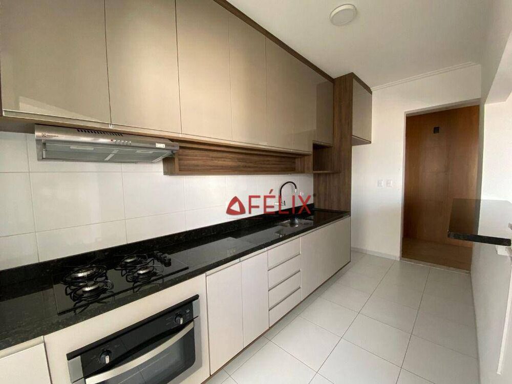Apartamento à venda com 2 quartos, 76m² - Foto 1