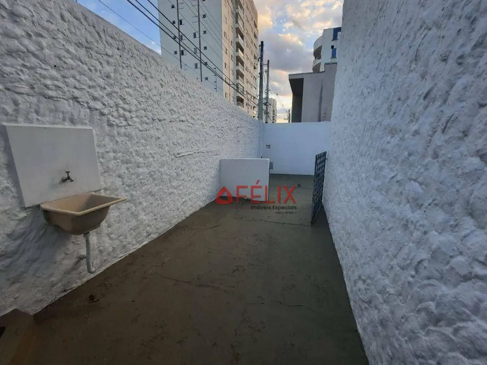 Casa, 4 quartos, 200 m² - Foto 3