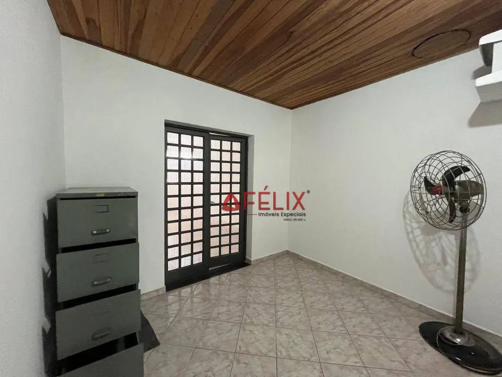 Sobrado, 2 quartos, 250 m² - Foto 1