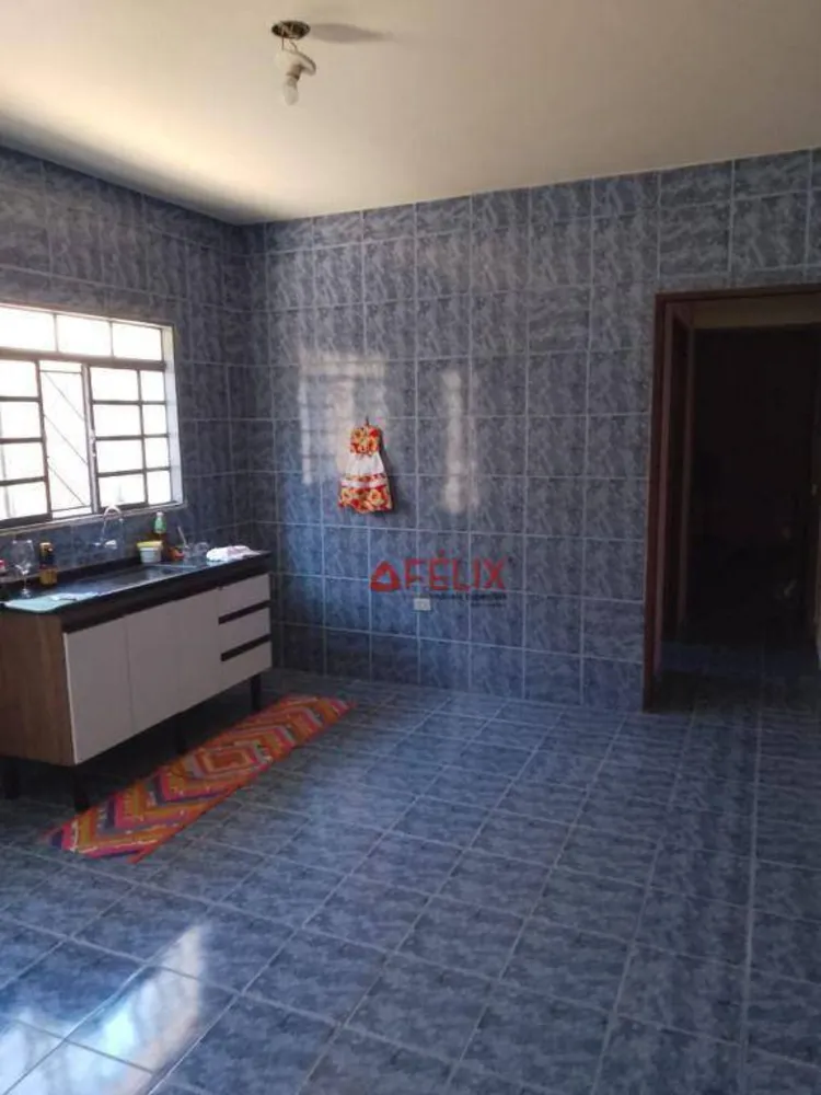 Casa, 1 quarto, 160 m² - Foto 1