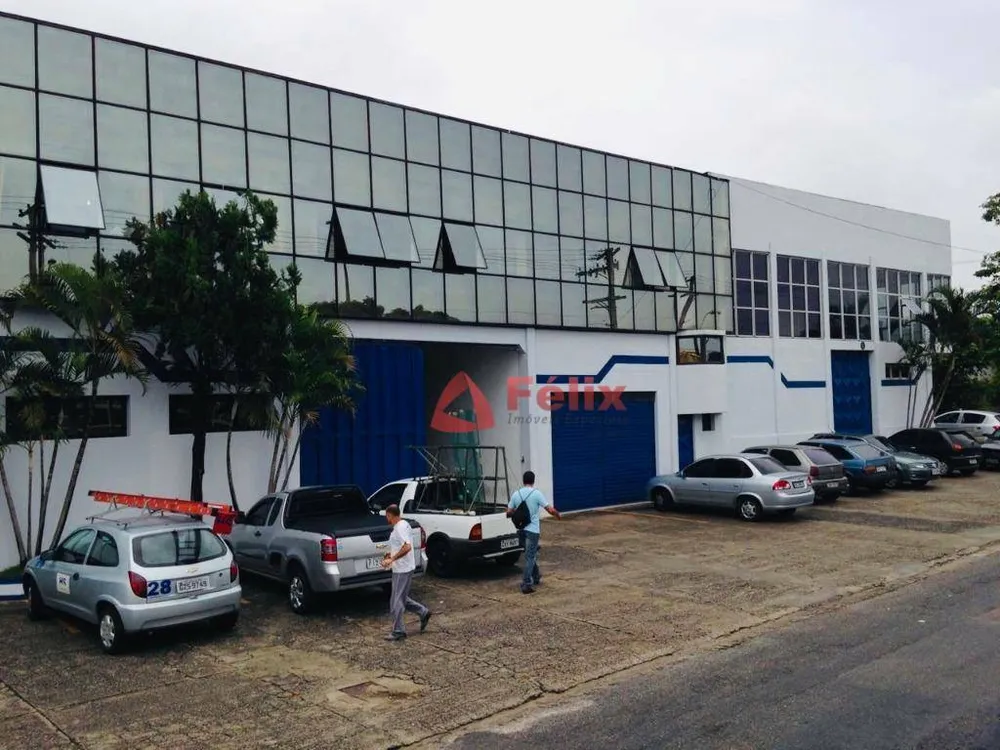 Depósito-Galpão, 2600 m² - Foto 1