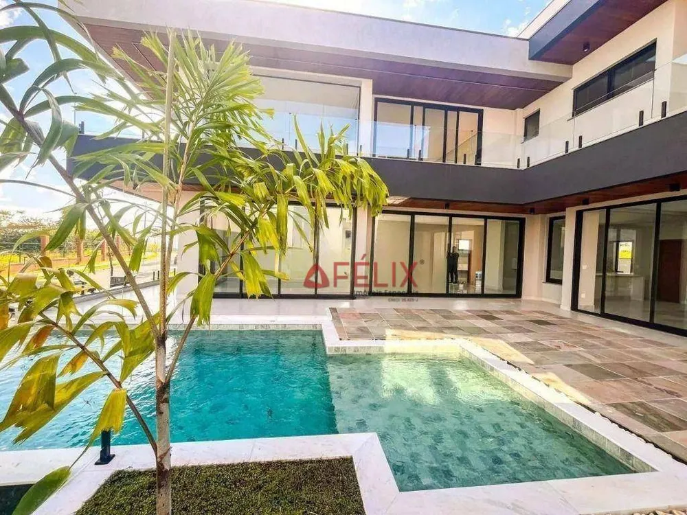 Sobrado, 4 quartos, 490 m² - Foto 1