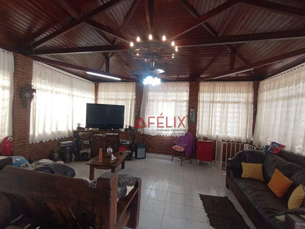 Chácara, 5 quartos, 2000 m² - Foto 5