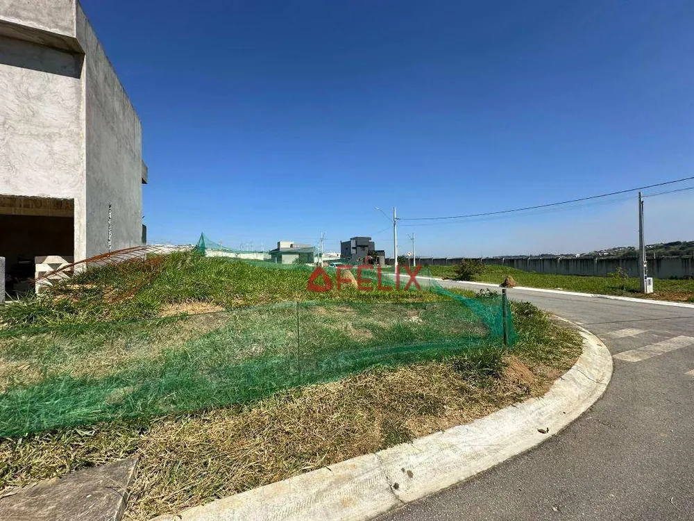 Loteamento e Condomínio, 332 m² - Foto 1