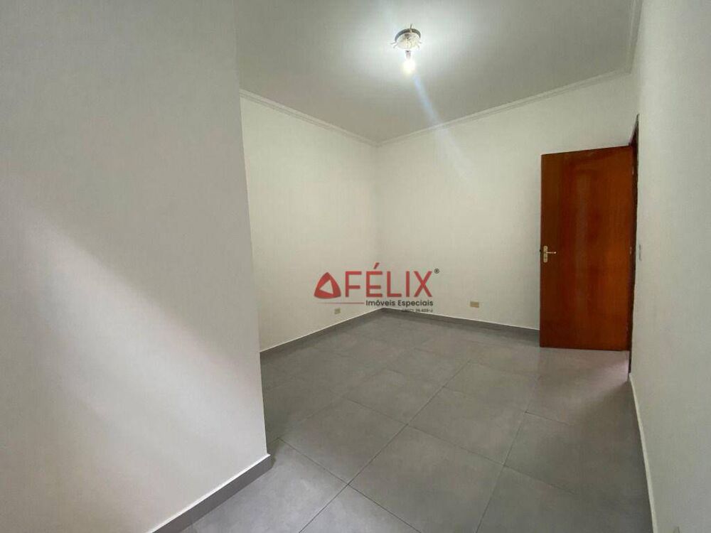 Casa à venda com 2 quartos, 80m² - Foto 1