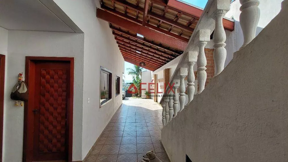 Casa, 3 quartos, 377 m² - Foto 23