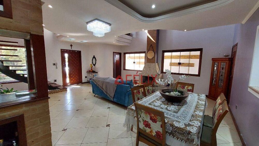 Casa, 3 quartos, 377 m² - Foto 17