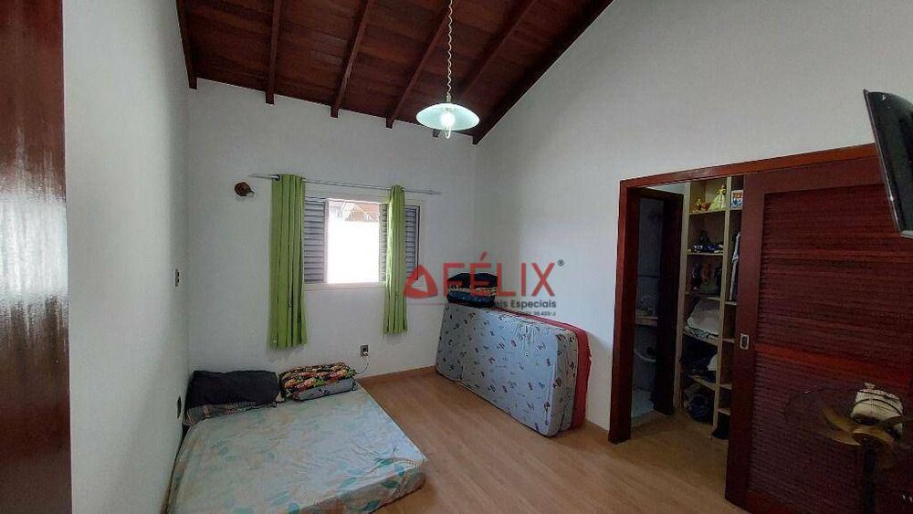 Casa, 3 quartos, 377 m² - Foto 9