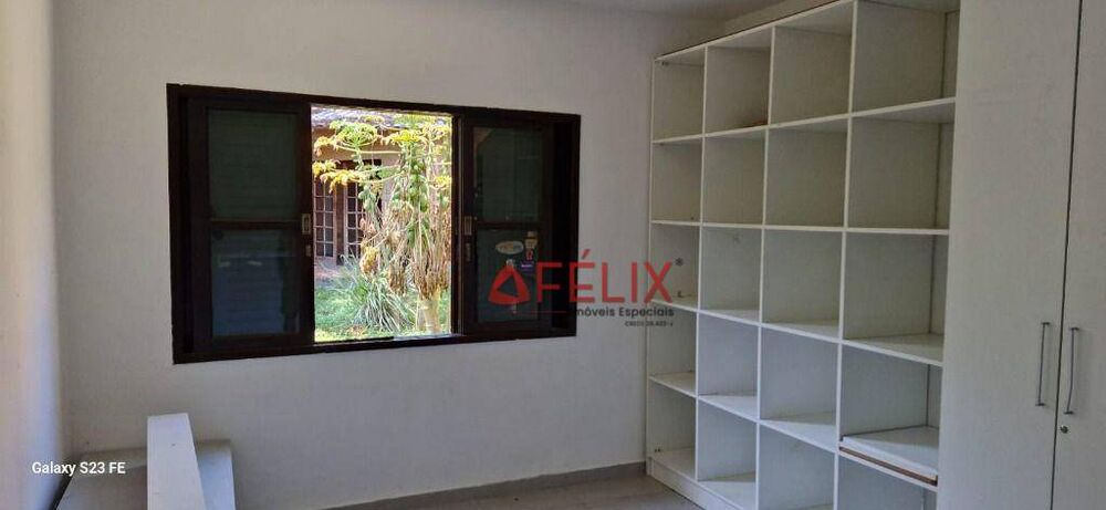 Casa, 4 quartos, 230 m² - Foto 3
