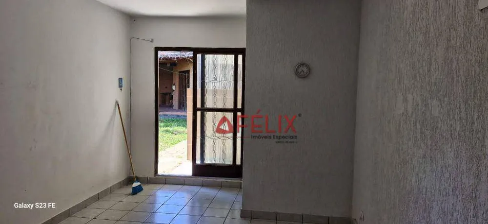 Casa, 4 quartos, 230 m² - Foto 12