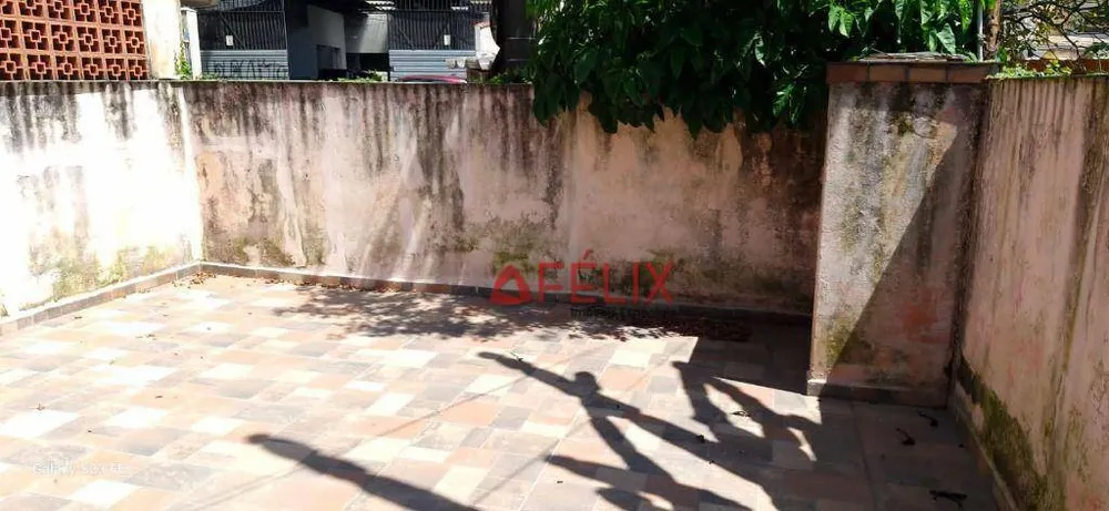 Casa, 4 quartos, 230 m² - Foto 11