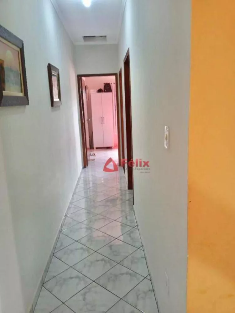 Sobrado, 3 quartos, 179 m² - Foto 2