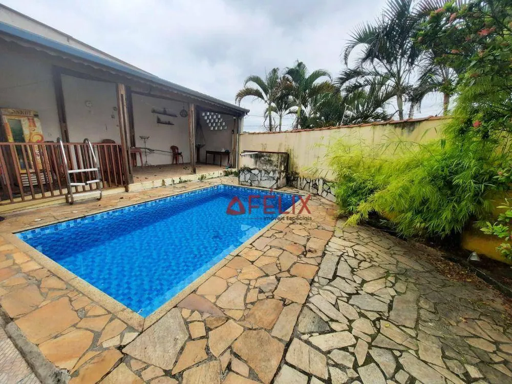 Casa, 3 quartos, 400 m² - Foto 1