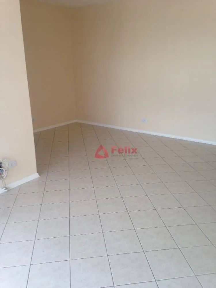 Apartamento, 3 quartos, 110 m² - Foto 2