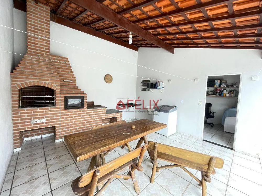 Casa, 3 quartos, 200 m² - Foto 8