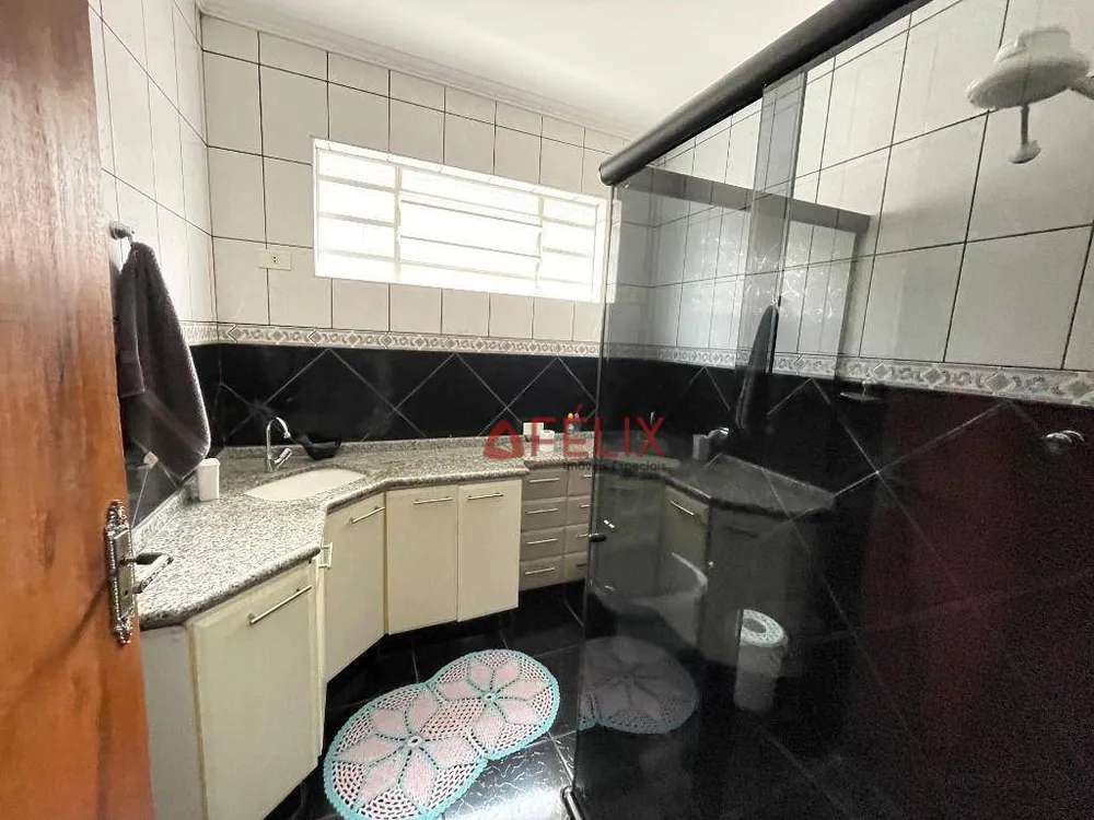 Casa, 3 quartos, 200 m² - Foto 11