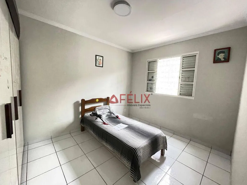 Casa, 3 quartos, 200 m² - Foto 10