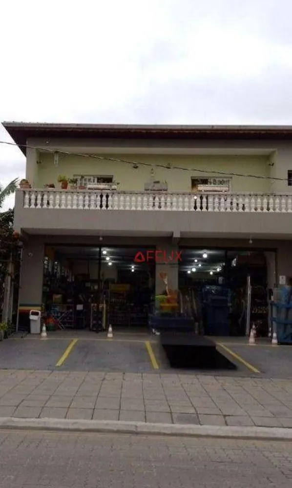 Loja-Salão, 200 m² - Foto 1