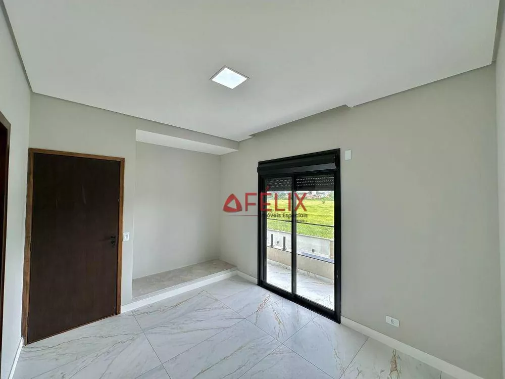 Sobrado, 4 quartos, 323 m² - Foto 1