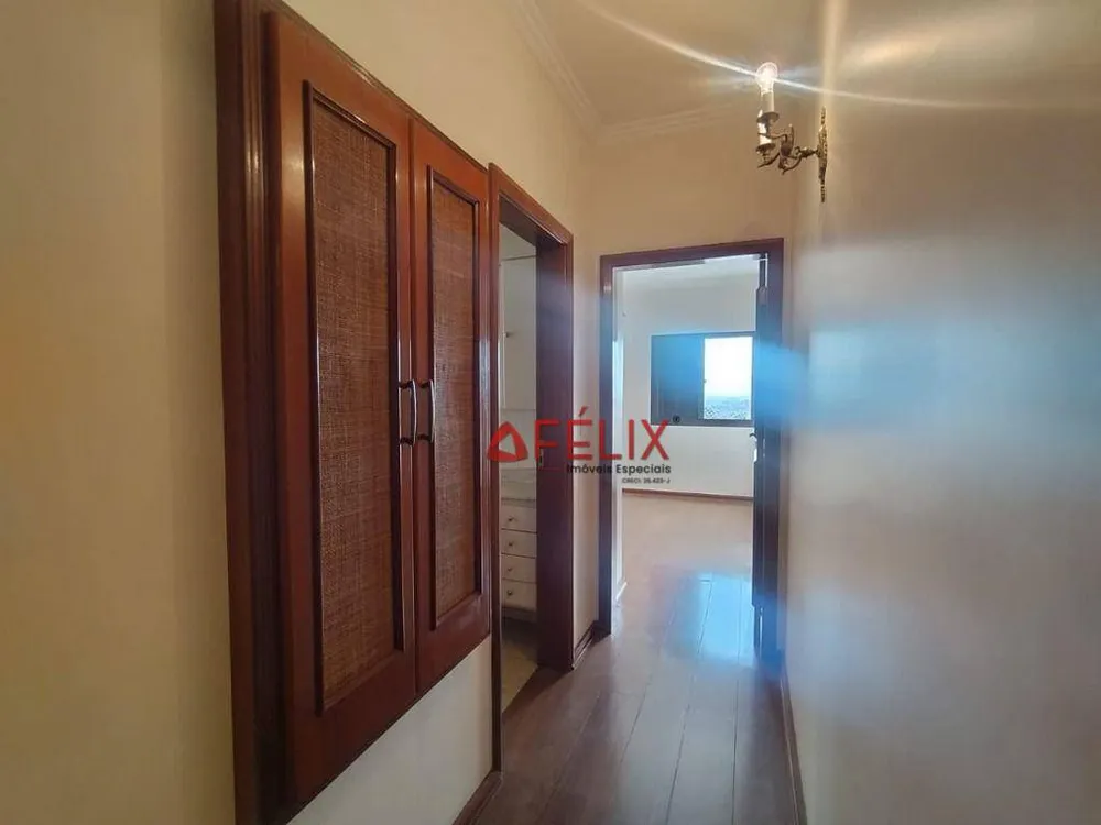 Apartamento, 4 quartos, 256 m² - Foto 1