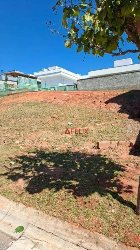 Loteamento e Condomínio, 311 m² - Foto 1