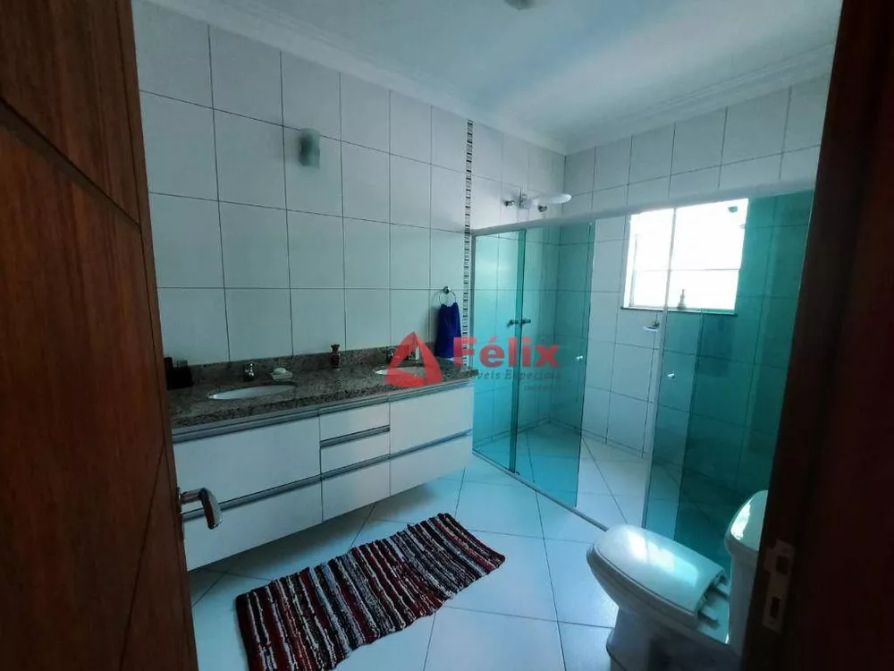 Sobrado, 3 quartos, 212 m² - Foto 2