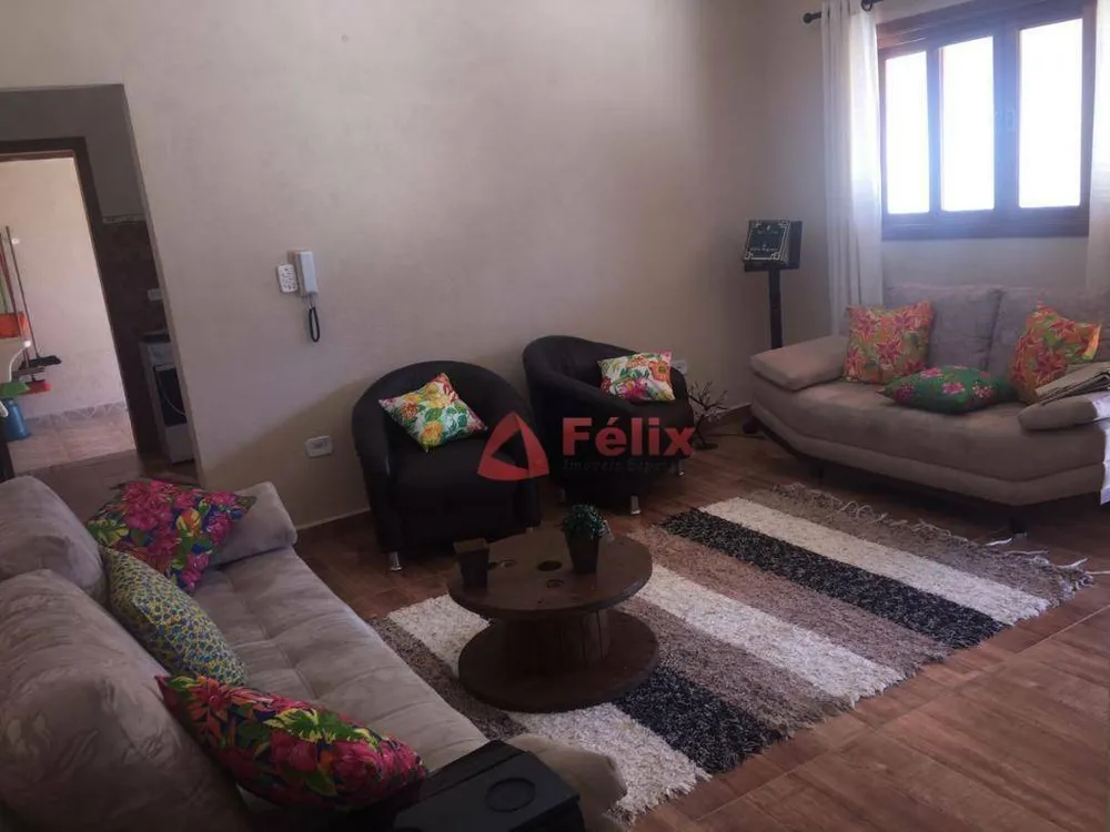 Chácara, 4 quartos, 1100 m² - Foto 4