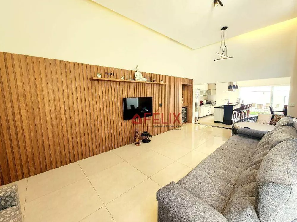 Casa de Condomínio à venda com 3 quartos, 185m² - Foto 1