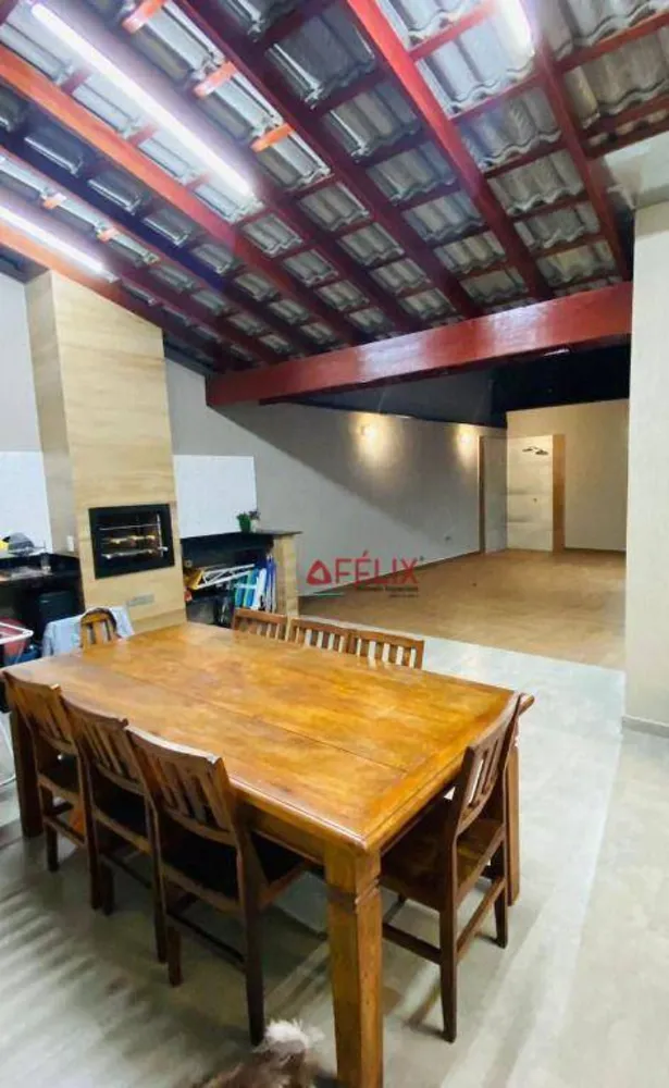 Casa, 4 quartos, 230 m² - Foto 10