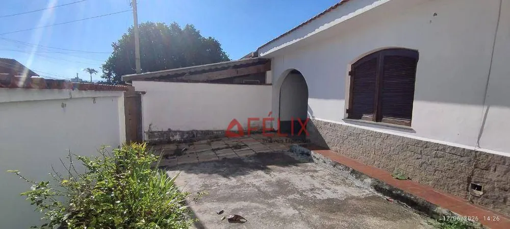 Casa, 3 quartos, 200 m² - Foto 2
