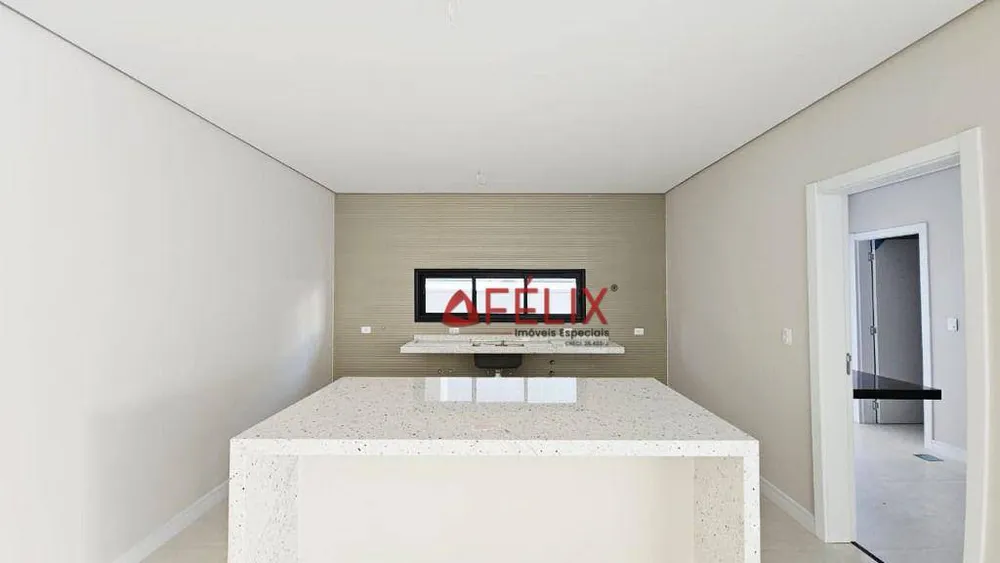 Sobrado, 4 quartos, 357 m² - Foto 2