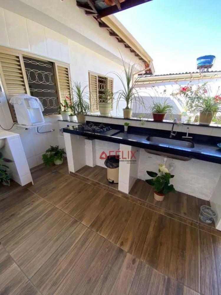Casa, 3 quartos, 188 m² - Foto 11