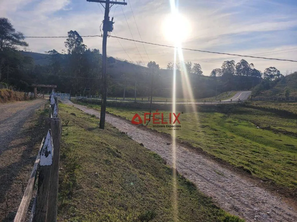 Sítio, 1 quarto, 17 hectares - Foto 12