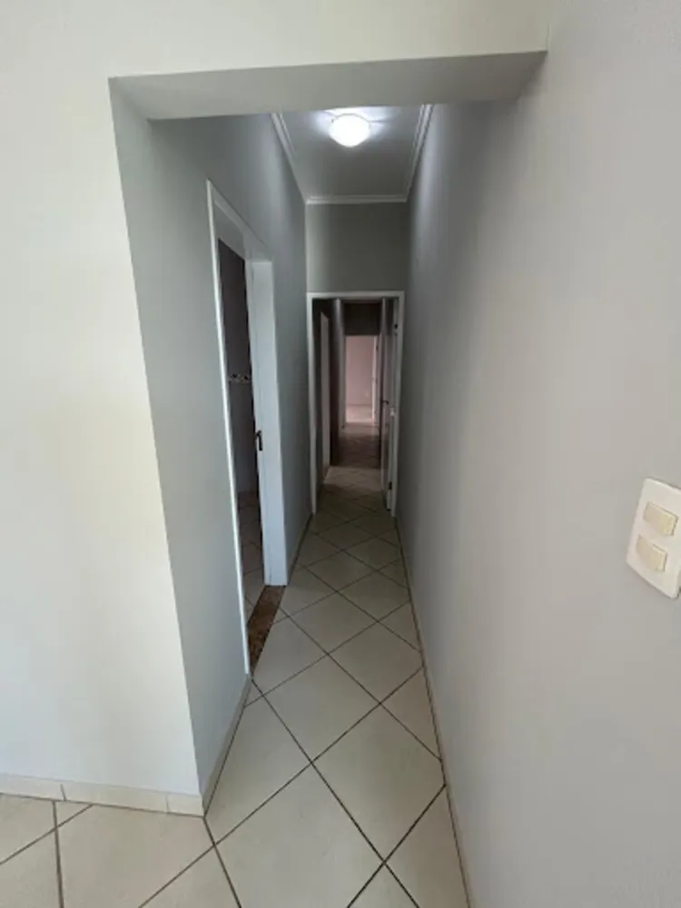 Casa, 4 quartos, 186 m² - Foto 2