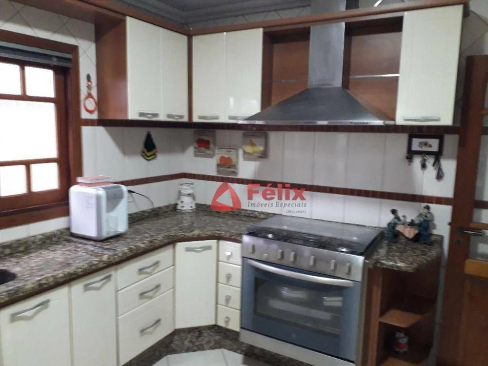 Sobrado, 4 quartos, 350 m² - Foto 5