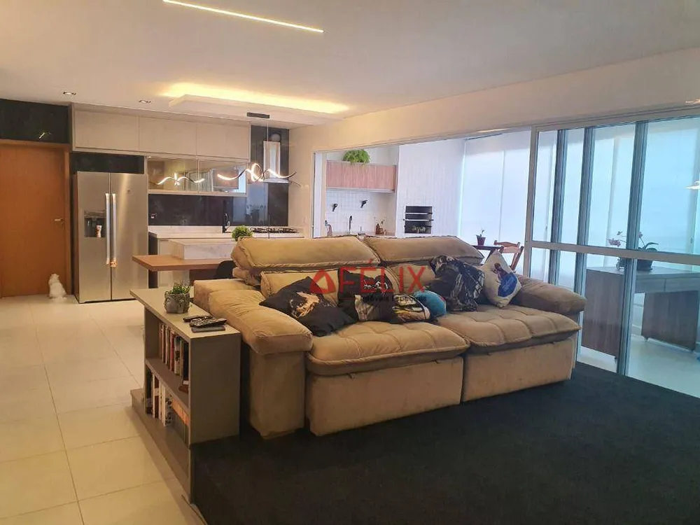 Apartamento, 3 quartos, 155 m² - Foto 4